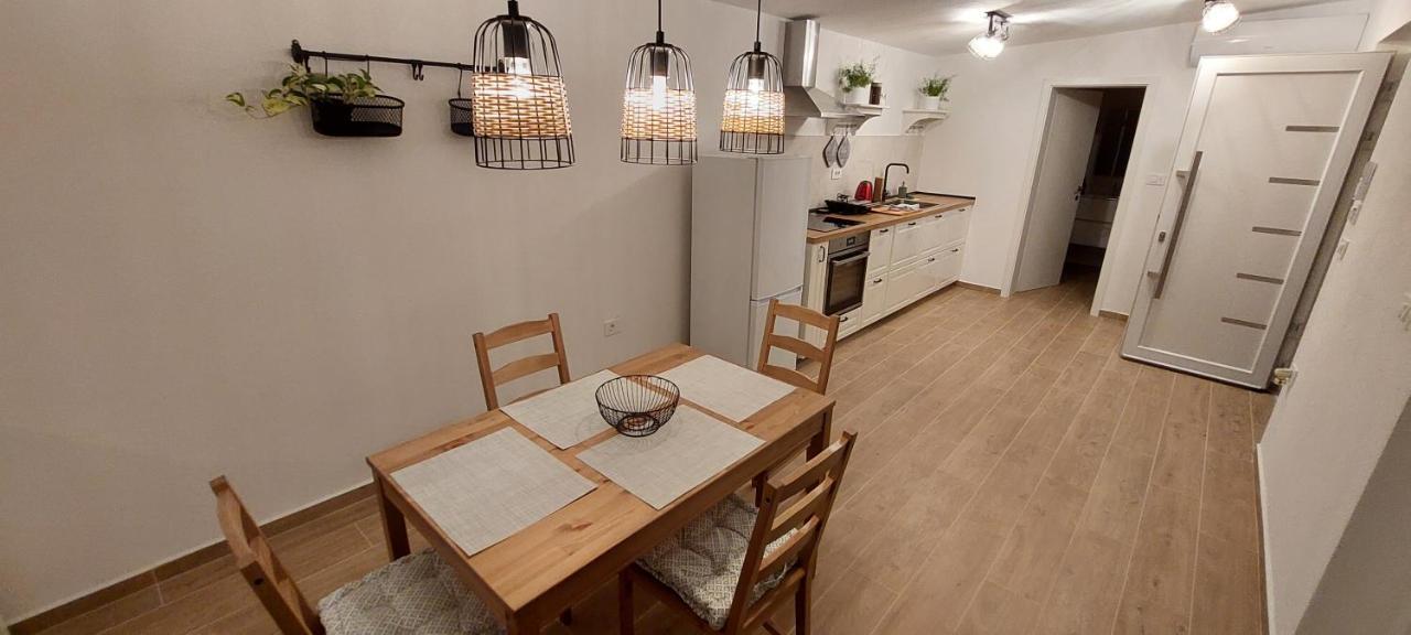 Stara Malija Apartment Izola Exterior photo